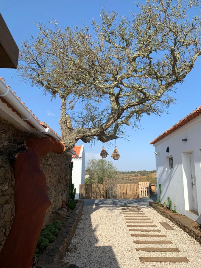 Monte Clerigo Casas De Campo Almodôvar Exterior foto